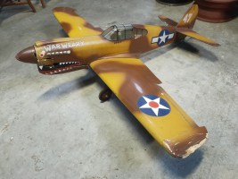 model vliegtuig topflite p-40 warweary (2)